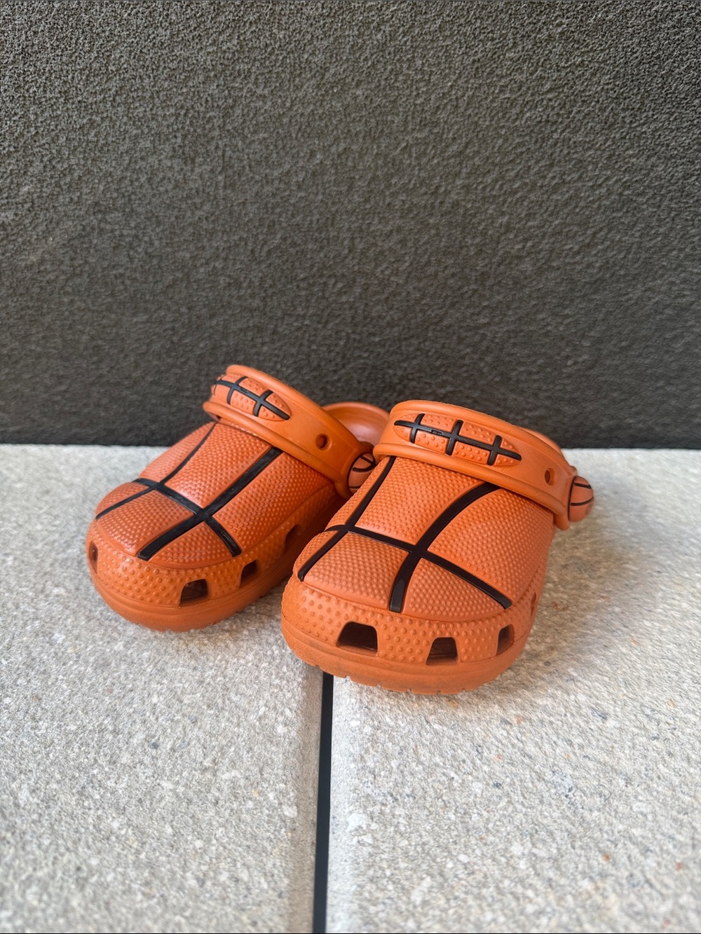 Crocs Toddler Orange Basketball-Style- Size C7! So cute!